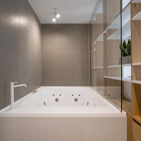 Noemie Luxury Aparthotel