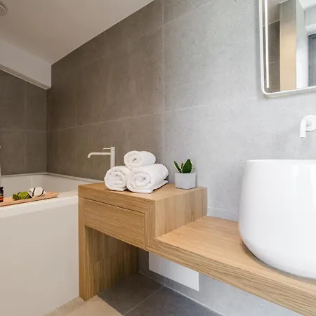 Aparthotel Noemie Luxury *